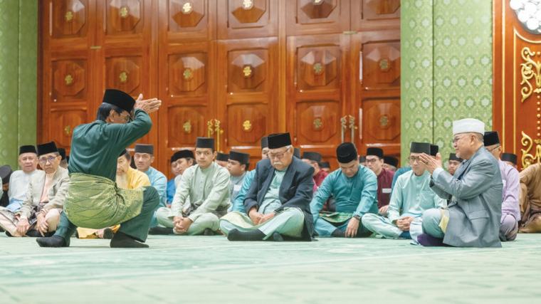 Kapal tangki Arab Saudi terlibat "insiden keselamatan" di Laut Merah 25 Og 2026